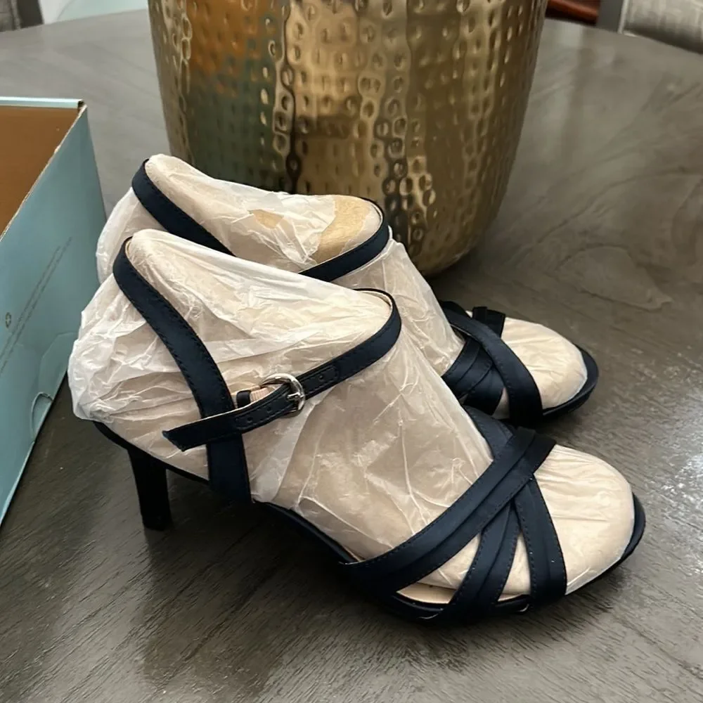 LifeStride Maebree Heeled Slingback